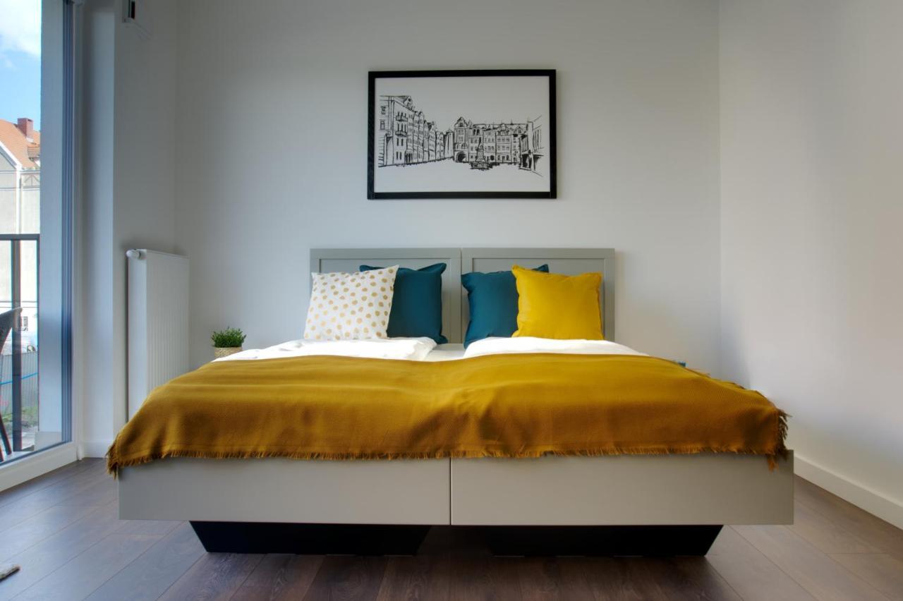 Essence Apartments Sapphire Poznań Extérieur photo