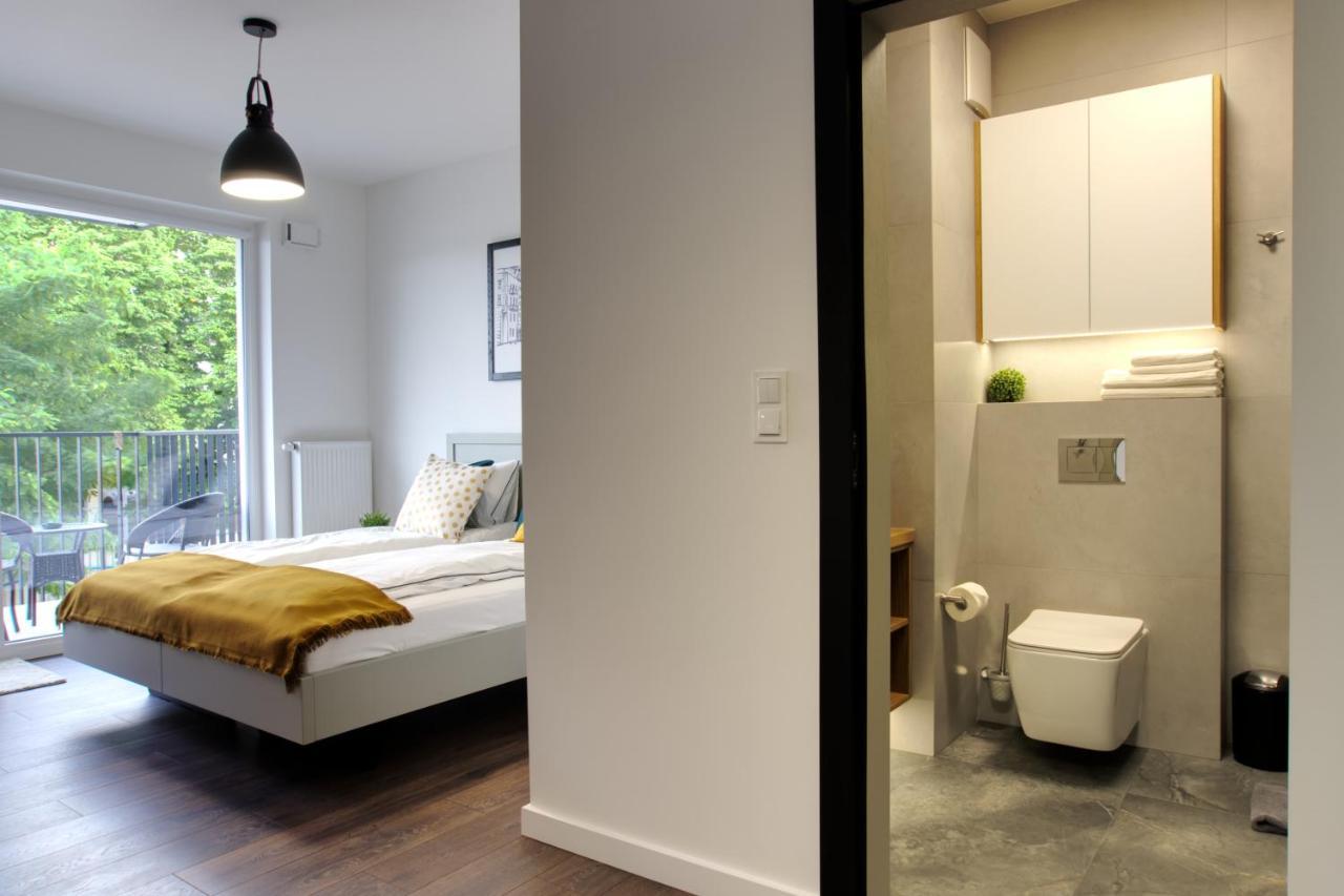 Essence Apartments Sapphire Poznań Extérieur photo