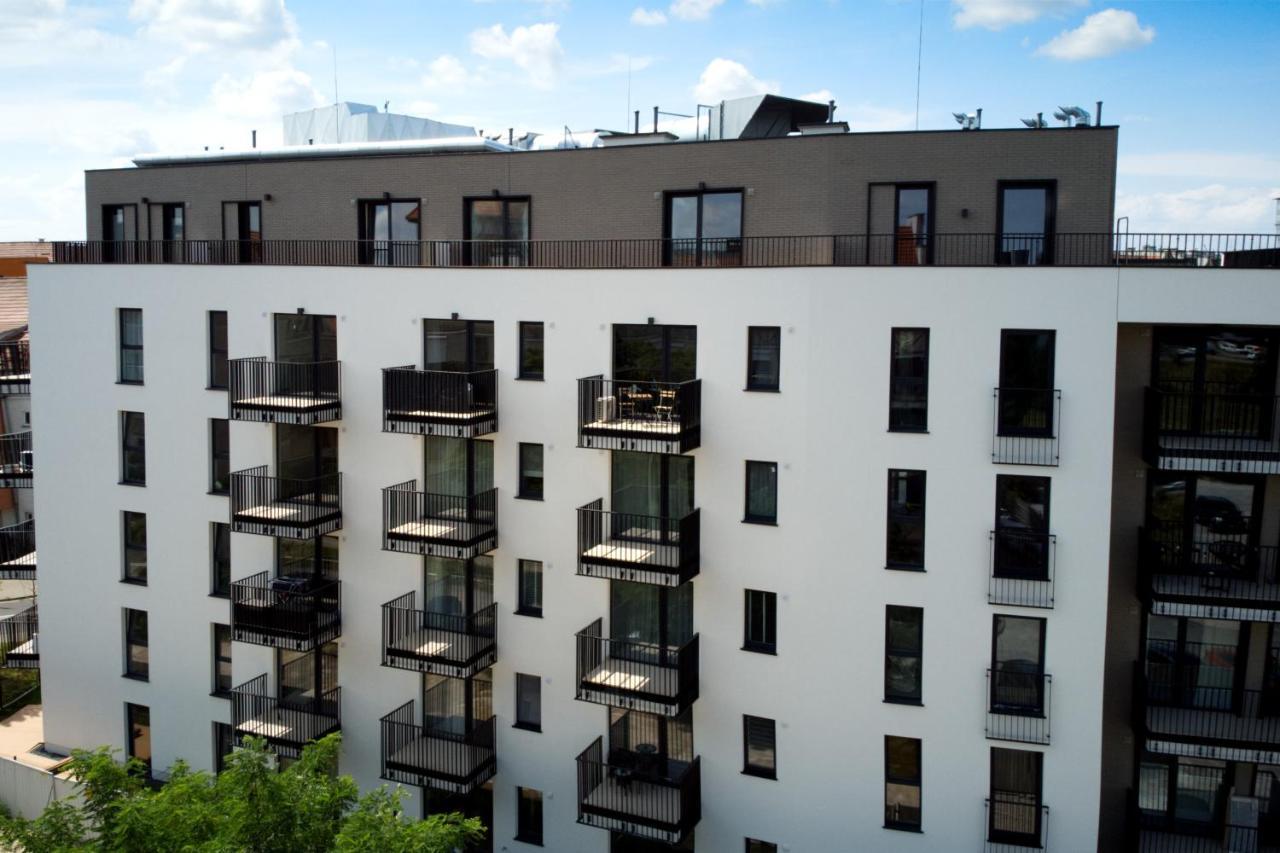 Essence Apartments Sapphire Poznań Extérieur photo